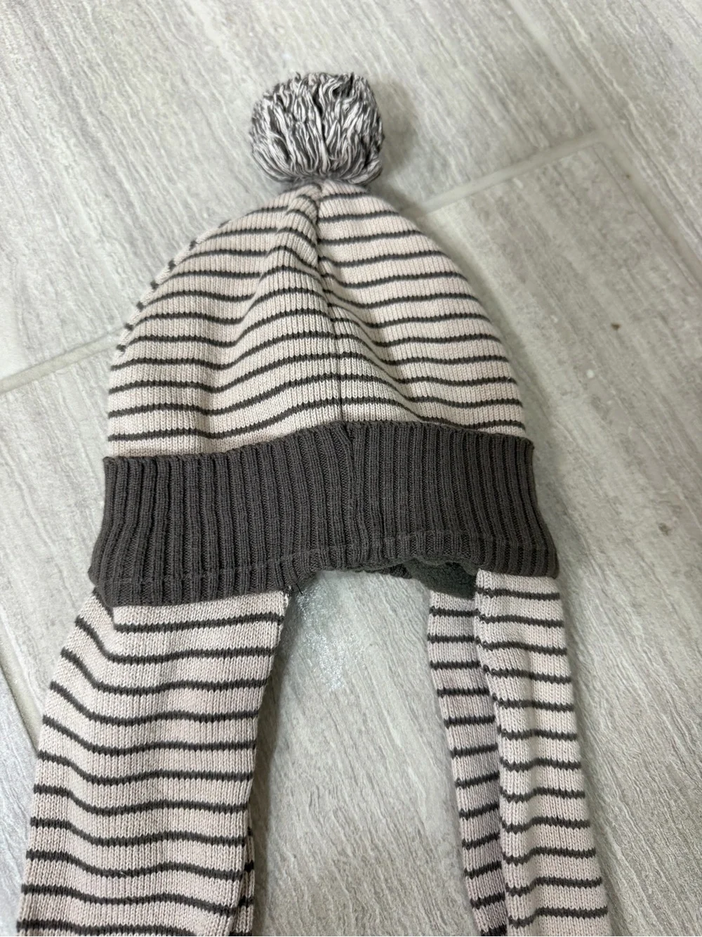 du pareil au meme baby Striped Pom-Pom Earflap Scarf Hat - Brown